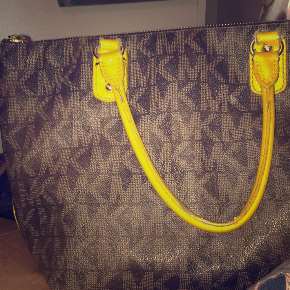 Michael Kohl’s brown med bag